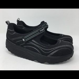 Skechers shape ups shoes